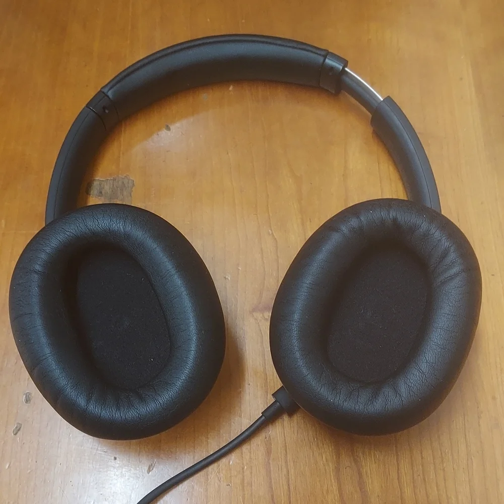 Sony Black Over-Ear Wireless Headphones